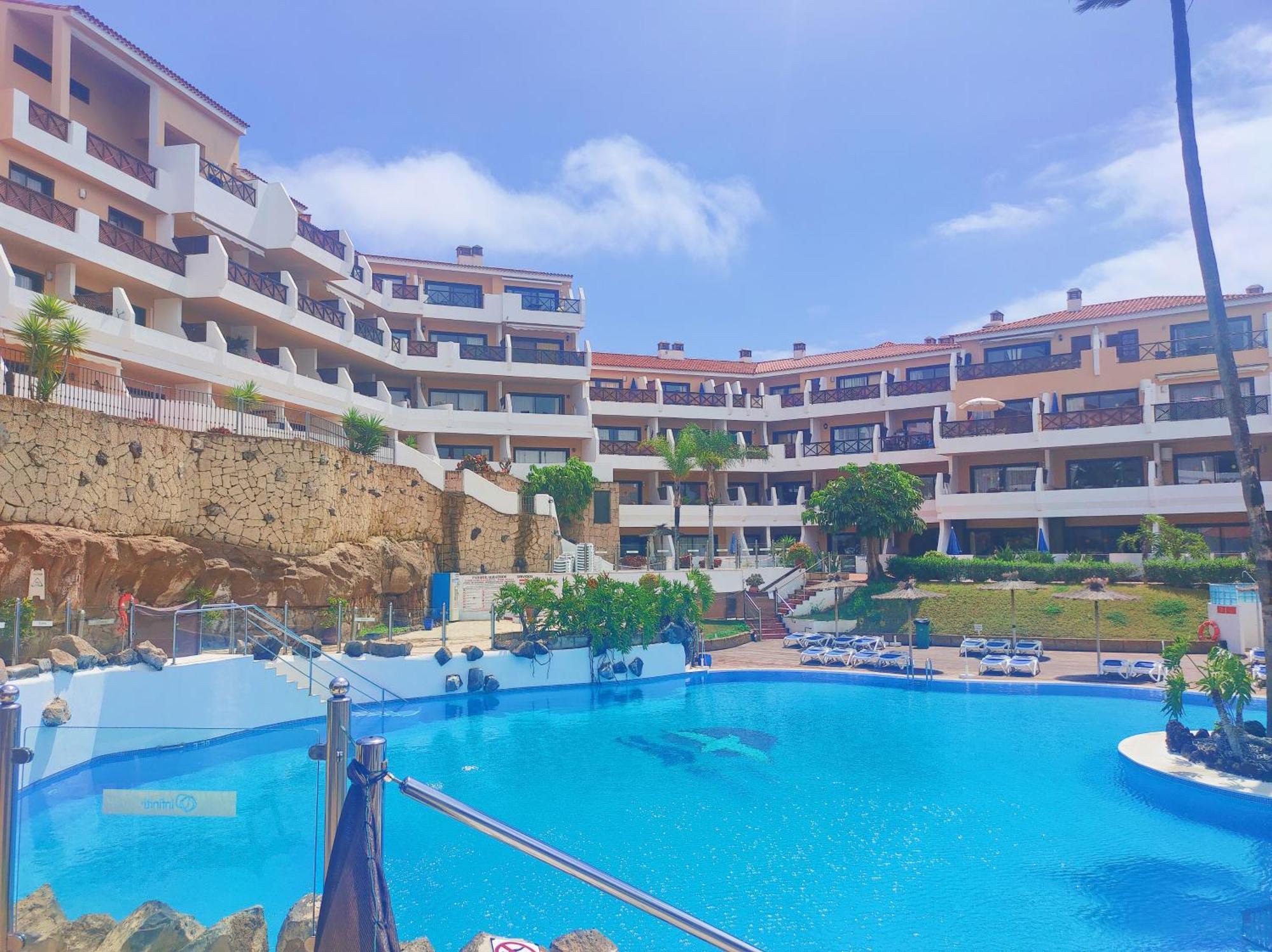Moderno Y Luminoso Atico Con Vistas Y Piscina Apartman San Miguel de Abona Kültér fotó
