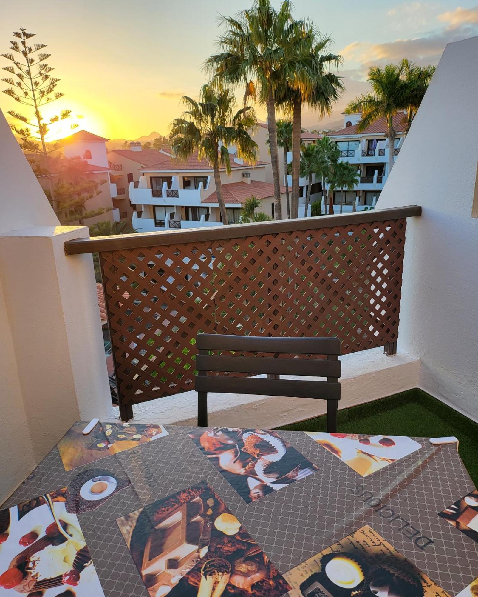 Moderno Y Luminoso Atico Con Vistas Y Piscina Apartman San Miguel de Abona Kültér fotó